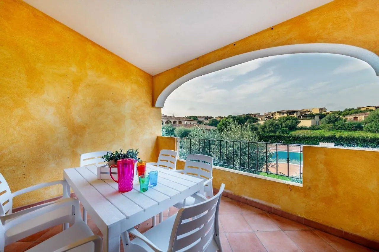 Lu Maestrali Apartment سان تيودورو